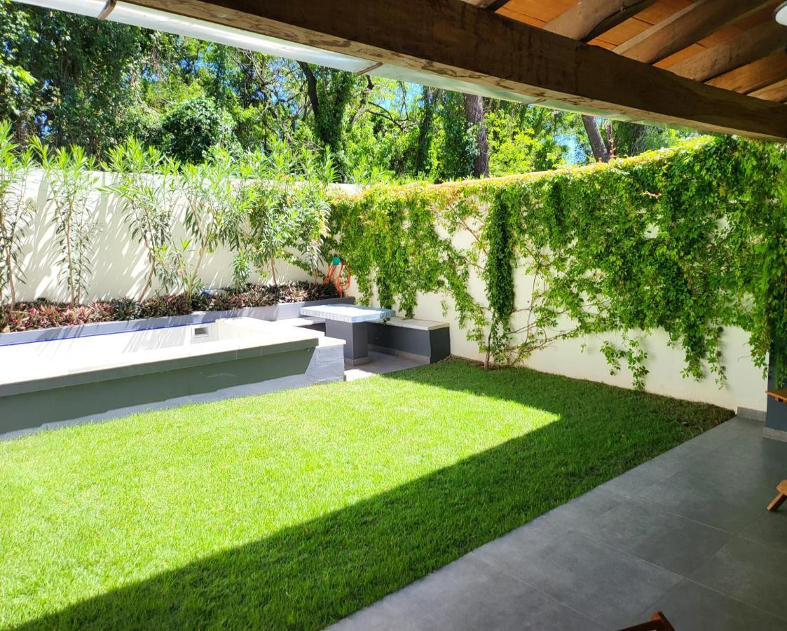Hotel Oasis-Dream Holidays - La Petite France San Bernardino Exterior foto