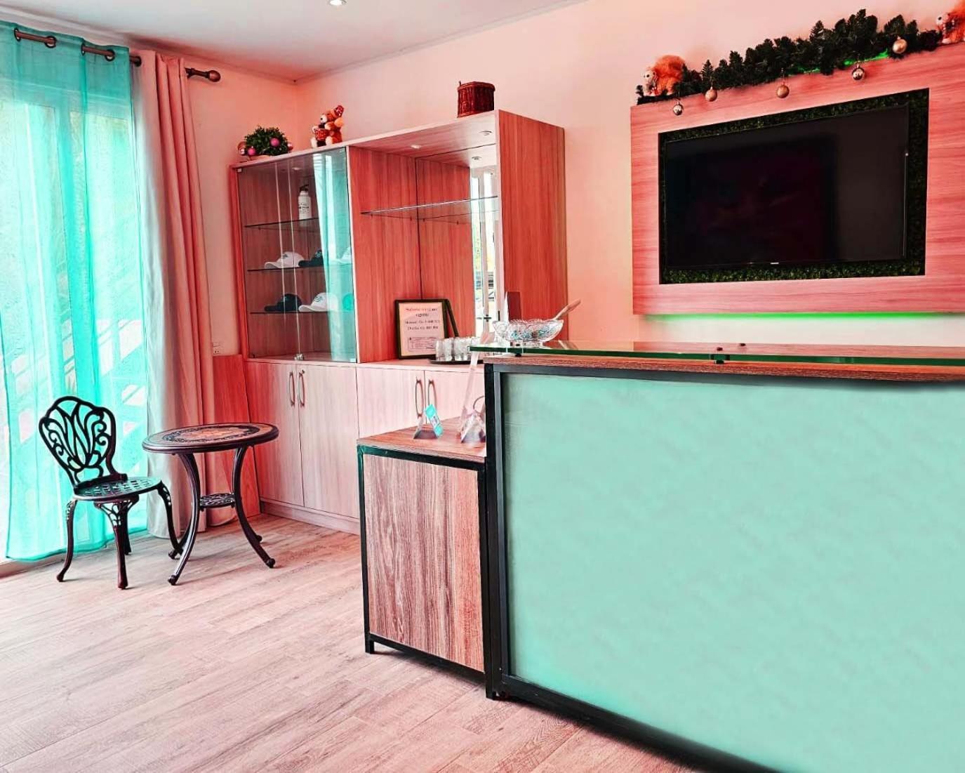 Hotel Oasis-Dream Holidays - La Petite France San Bernardino Exterior foto