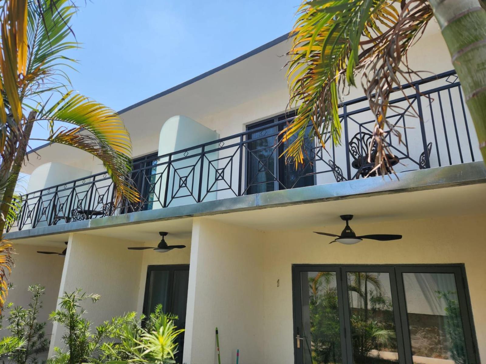 Hotel Oasis-Dream Holidays - La Petite France San Bernardino Exterior foto